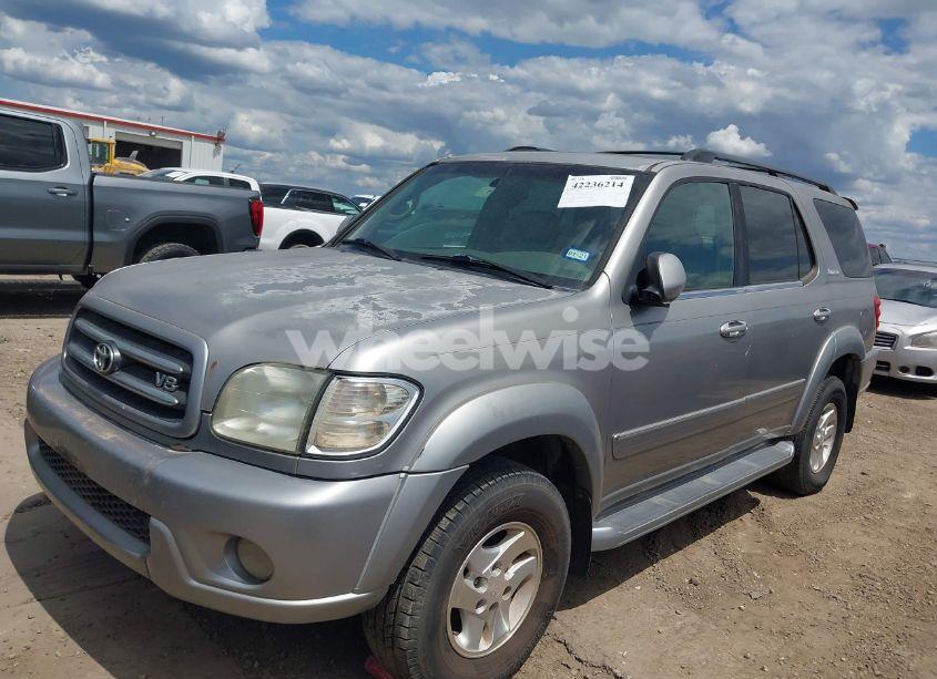 Photo 2 of 2001 Toyota Sequoia LIMITED V8 (VIN 5TDBT48A81S018913)