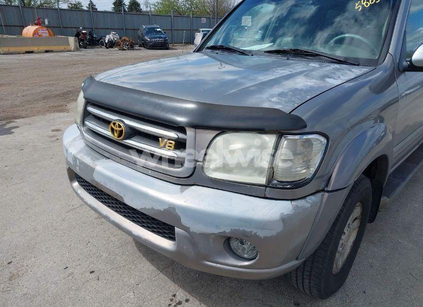 Photo 6 of 2002 Toyota Sequoia LIMITED V8 (VIN 5TDBT48A82S058278)