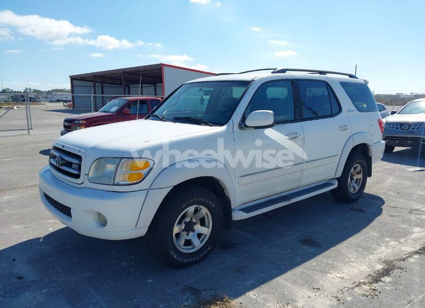 Photo 2 of 2002 Toyota Sequoia LIMITED V8 (VIN 5TDBT48A82S105535)