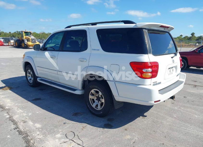 Photo 3 of 2002 Toyota Sequoia LIMITED V8 (VIN 5TDBT48A82S105535)