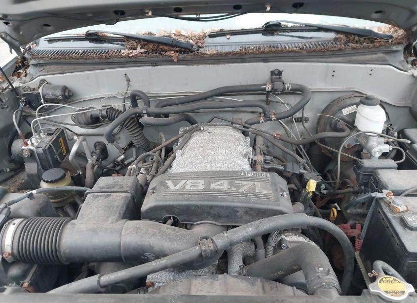 Photo 10 of 2003 Toyota Sequoia LIMITED (VIN 5TDBT48A83S179944)