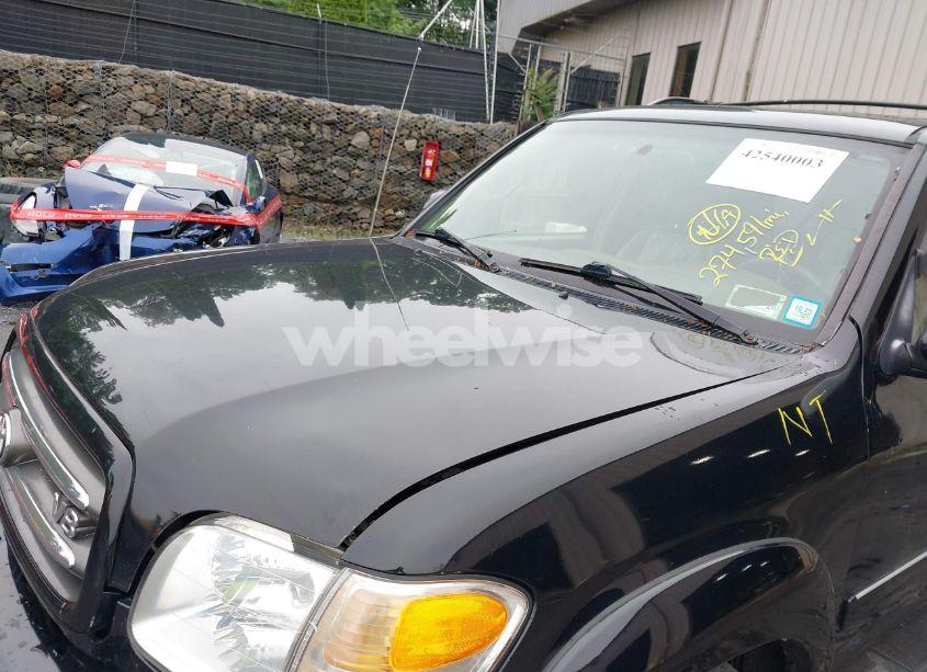 Photo 6 of 2003 Toyota Sequoia LIMITED V8 (VIN 5TDBT48A83S185632)