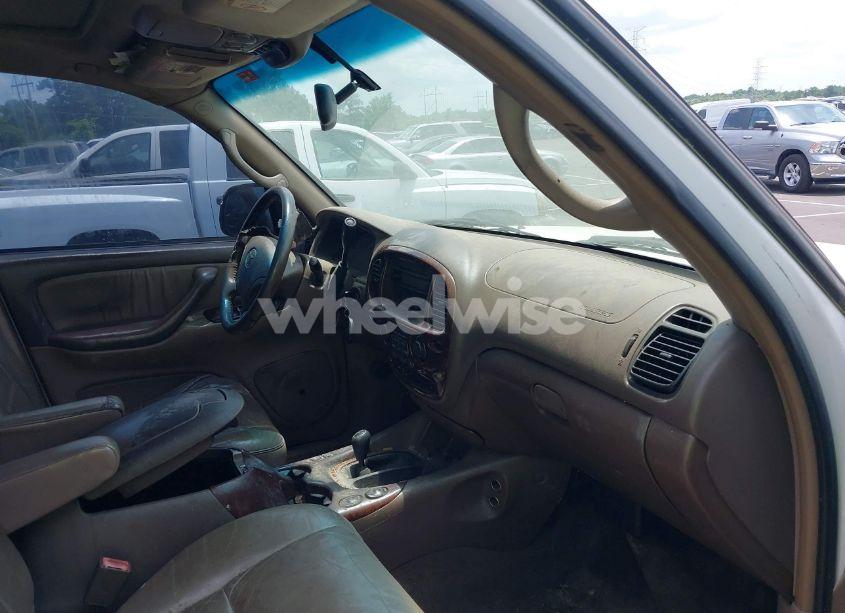 Photo 5 of 2004 Toyota Sequoia LIMITED V8 (VIN 5TDBT48A84S219005)