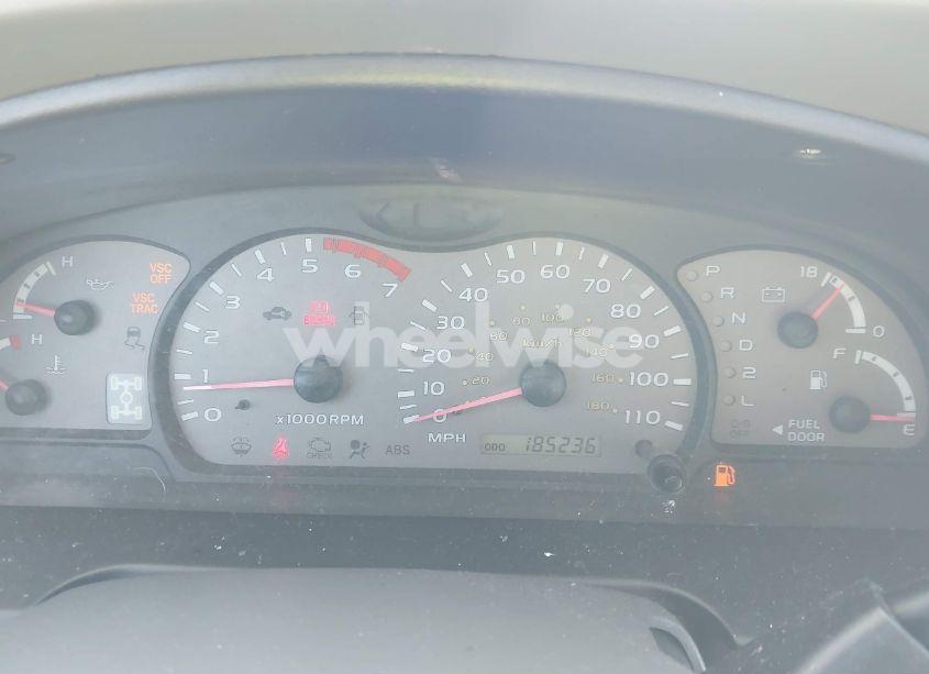 Photo 7 of 2004 Toyota Sequoia LIMITED V8 (VIN 5TDBT48A84S230425)