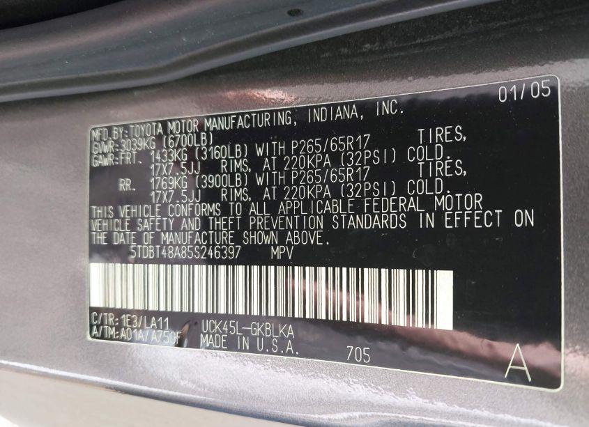 Photo 9 of 2005 Toyota Sequoia LIMITED V8 (VIN 5TDBT48A85S246397)