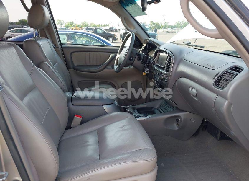 Photo 5 of 2006 Toyota Sequoia LIMITED V8 (VIN 5TDBT48A86S262133)