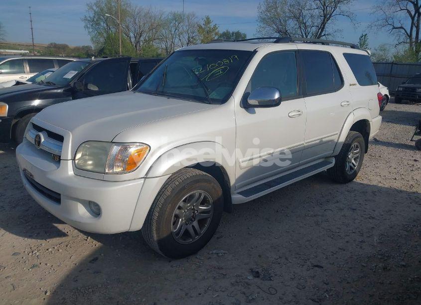 Photo 2 of 2007 Toyota Sequoia LIMITED V8 (VIN 5TDBT48A87S286840)