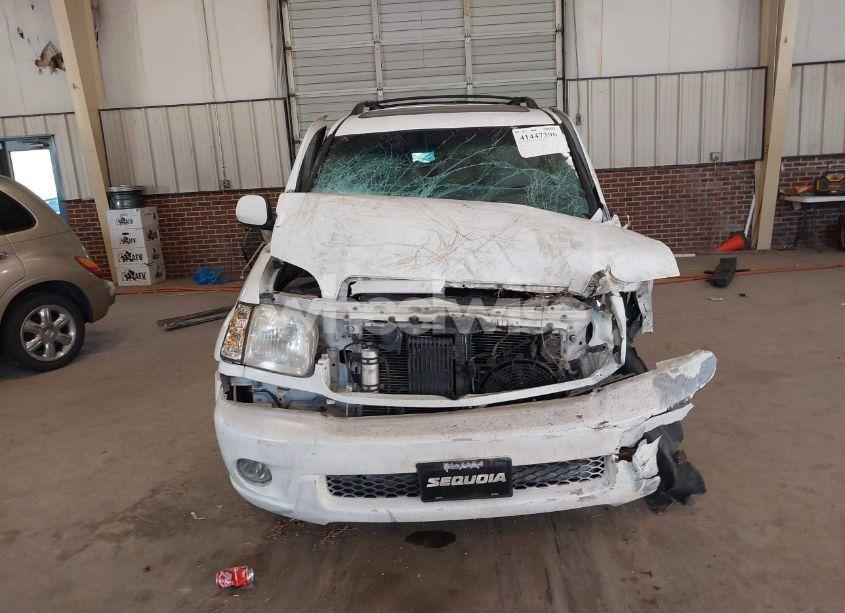 Photo 12 of 2001 Toyota Sequoia LIMITED (VIN 5TDBT48A91S010321)