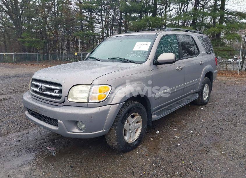 Photo 6 of 2002 Toyota Sequoia LIMITED V8 (VIN 5TDBT48A92S061934)