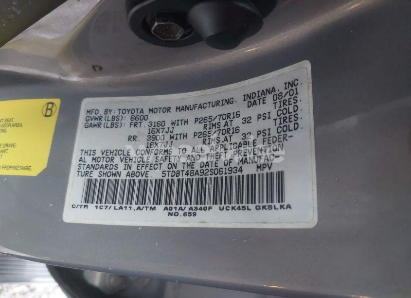 Photo 9 of 2002 Toyota Sequoia LIMITED V8 (VIN 5TDBT48A92S061934)