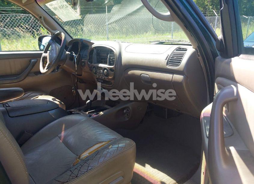 Photo 5 of 2002 Toyota Sequoia LIMITED V8 (VIN 5TDBT48A92S088230)