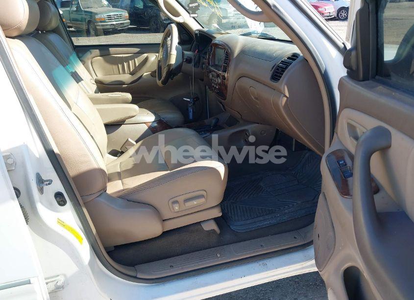 Photo 5 of 2003 Toyota Sequoia LIMITED V8 (VIN 5TDBT48A93S168046)