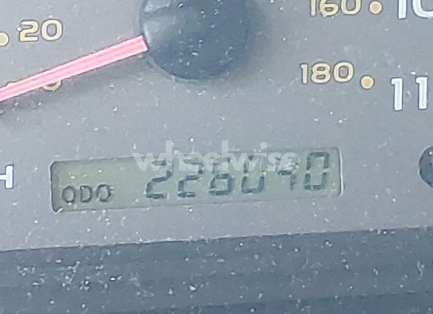 Photo 15 of 2003 Toyota Sequoia LIMITED V8 (VIN 5TDBT48A93S176339)