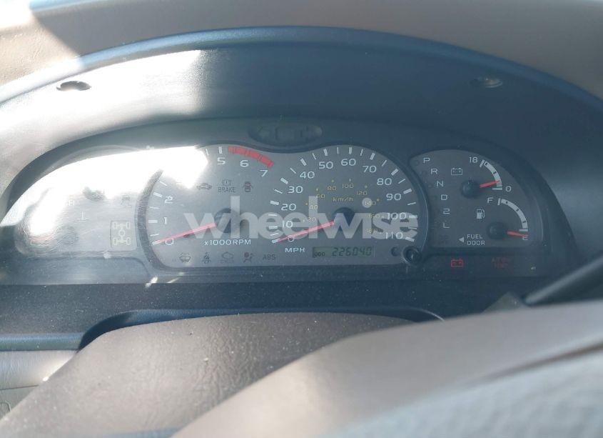 Photo 7 of 2003 Toyota Sequoia LIMITED V8 (VIN 5TDBT48A93S176339)