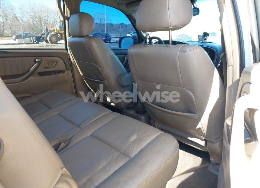 Photo 8 of 2003 Toyota Sequoia LIMITED V8 (VIN 5TDBT48A93S176339)