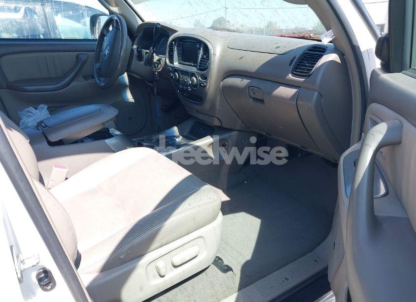 Photo 5 of 2007 Toyota Sequoia LIMITED V8 (VIN 5TDBT48A97S280433)