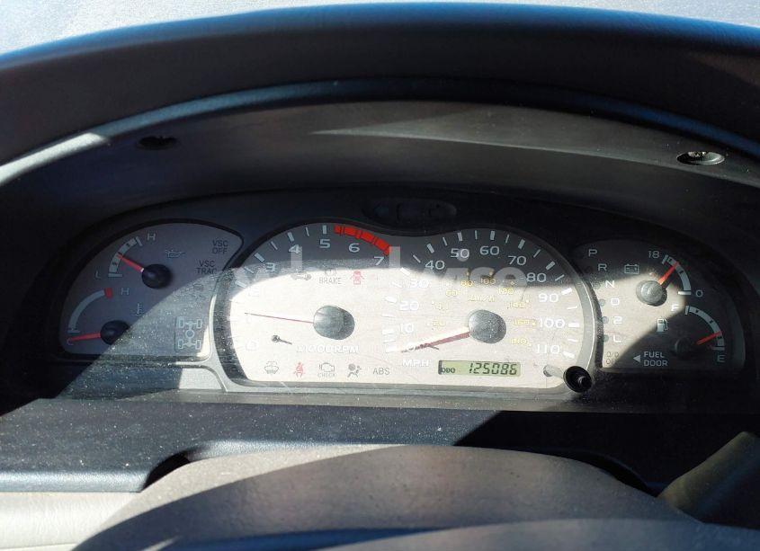 Photo 7 of 2003 Toyota Sequoia LIMITED (VIN 5TDBT48AX3S163180)