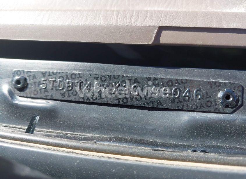 Photo 9 of 2003 Toyota Sequoia LIMITED V8 (VIN 5TDBT48AX3S199046)