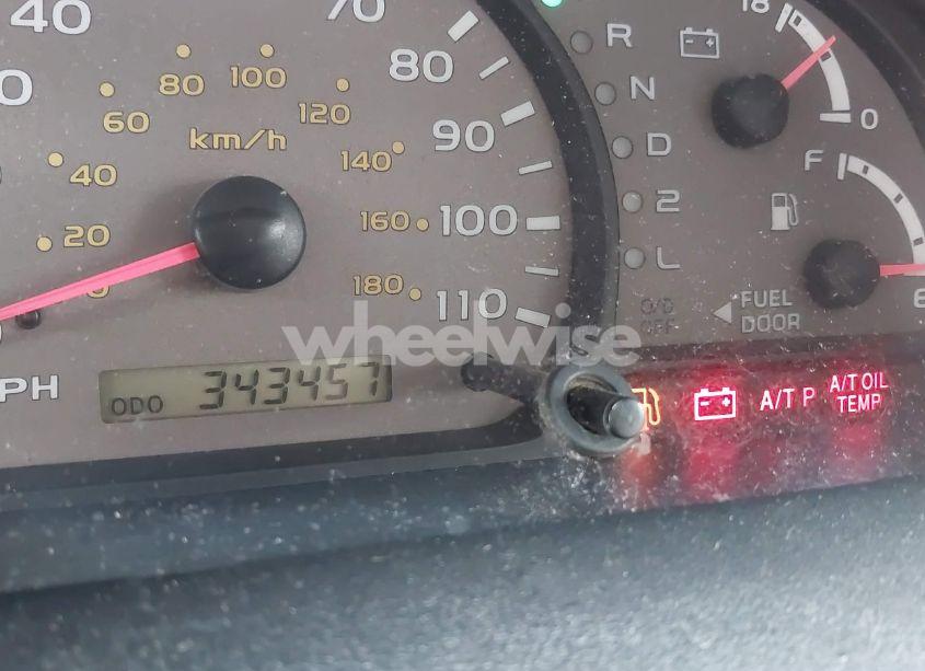 Photo 7 of 2004 Toyota Sequoia LIMITED V8 (VIN 5TDBT48AX4S220494)