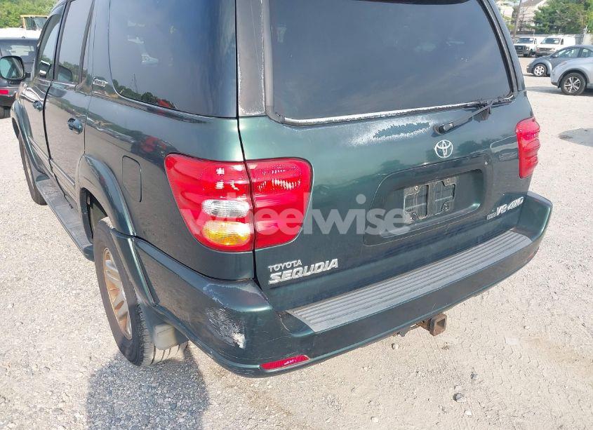 Photo 12 of 2004 Toyota Sequoia LIMITED V8 (VIN 5TDBT48AX4S229650)