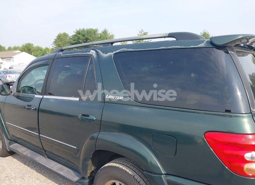 Photo 13 of 2004 Toyota Sequoia LIMITED V8 (VIN 5TDBT48AX4S229650)