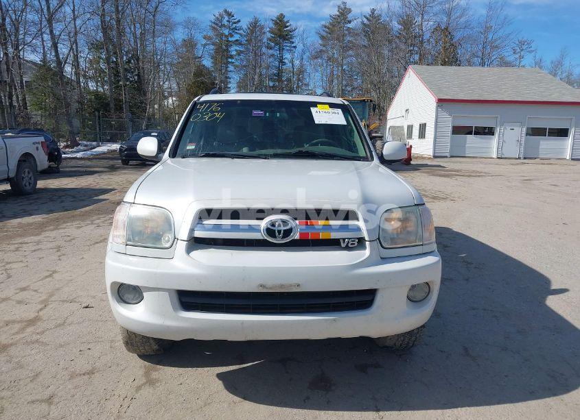 Photo 13 of 2005 Toyota Sequoia LIMITED V8 (VIN 5TDBT48AX5S249866)