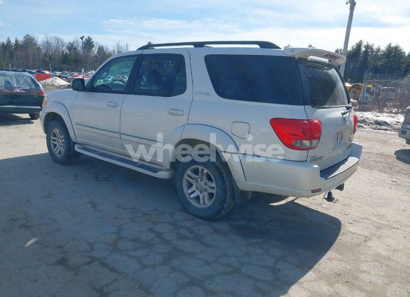 Photo 3 of 2005 Toyota Sequoia LIMITED V8 (VIN 5TDBT48AX5S249866)