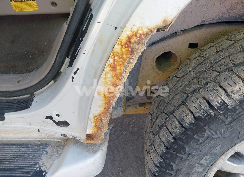 Photo 6 of 2005 Toyota Sequoia LIMITED V8 (VIN 5TDBT48AX5S249866)