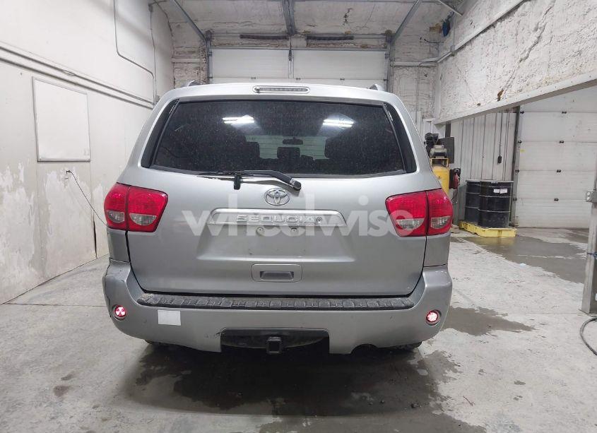 Photo 16 of 2009 Toyota Sequoia SR5 4.7L V8 (VIN 5TDBT64A19S000265)