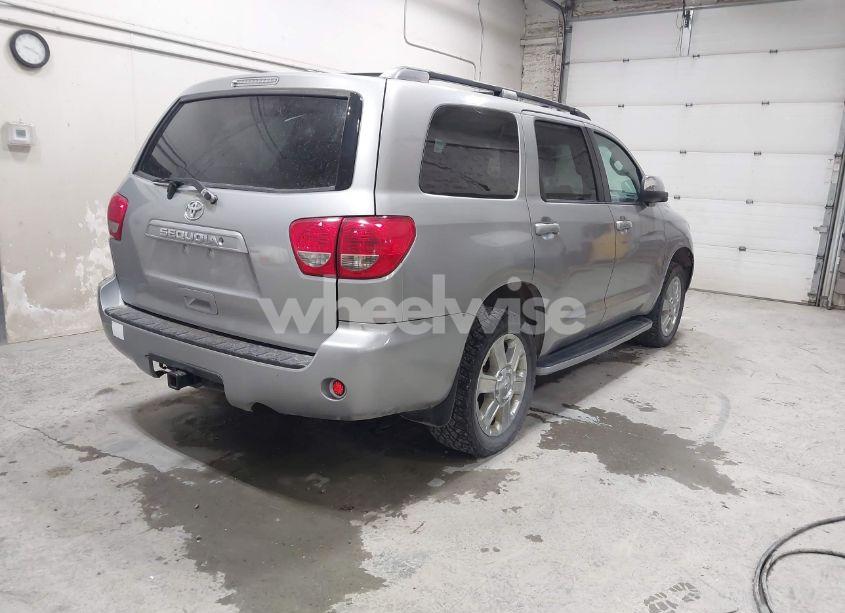Photo 4 of 2009 Toyota Sequoia SR5 4.7L V8 (VIN 5TDBT64A19S000265)