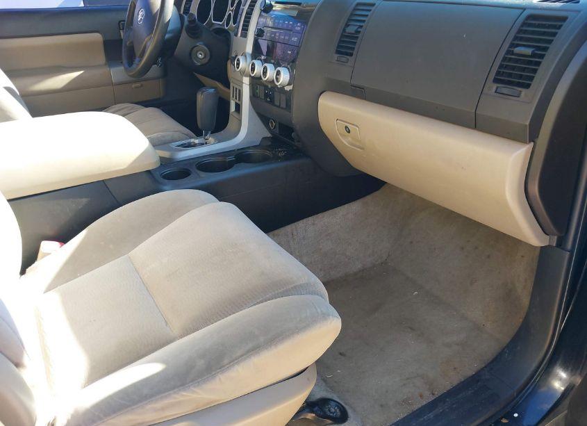 Photo 5 of 2008 Toyota Sequoia SR5 4.7L V8 (VIN 5TDBT64A38S000055)