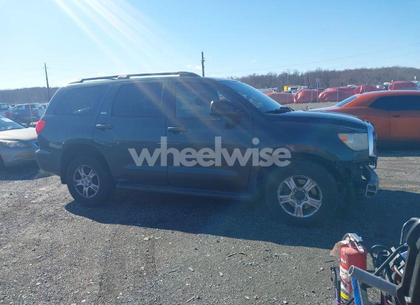 Photo 13 of 2009 Toyota Sequoia SR5 4.7L V8 (VIN 5TDBT64A79S000304)