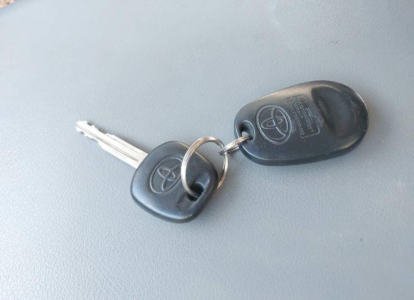 Photo 11 of 2013 Toyota Sequoia SR5 5.7L V8 (VIN 5TDBW5G10DS086951)