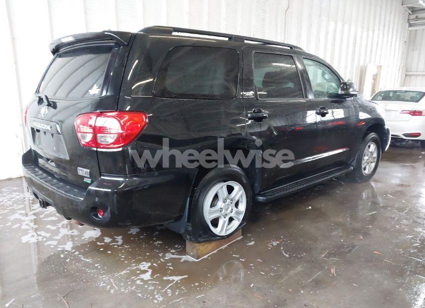 Photo 4 of 2012 Toyota Sequoia SR5 5.7L V8 (VIN 5TDBW5G15CS060344)