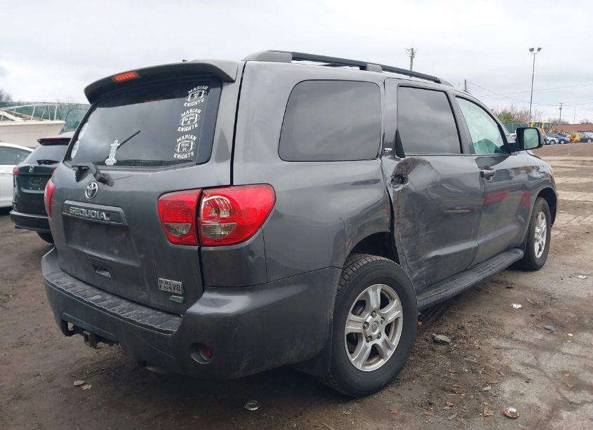 Photo 4 of 2016 Toyota Sequoia SR5 5.7L V8 (VIN 5TDBW5G15GS129281)