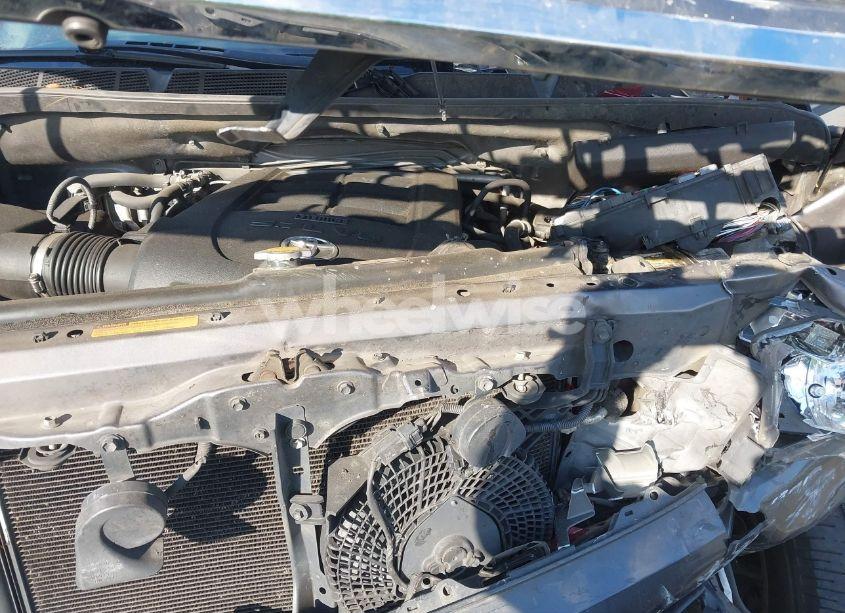 Photo 10 of 2017 Toyota Sequoia SR5 (VIN 5TDBW5G15HS152061)