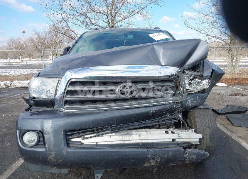 Photo 12 of 2017 Toyota Sequoia SR5 (VIN 5TDBW5G15HS152061)