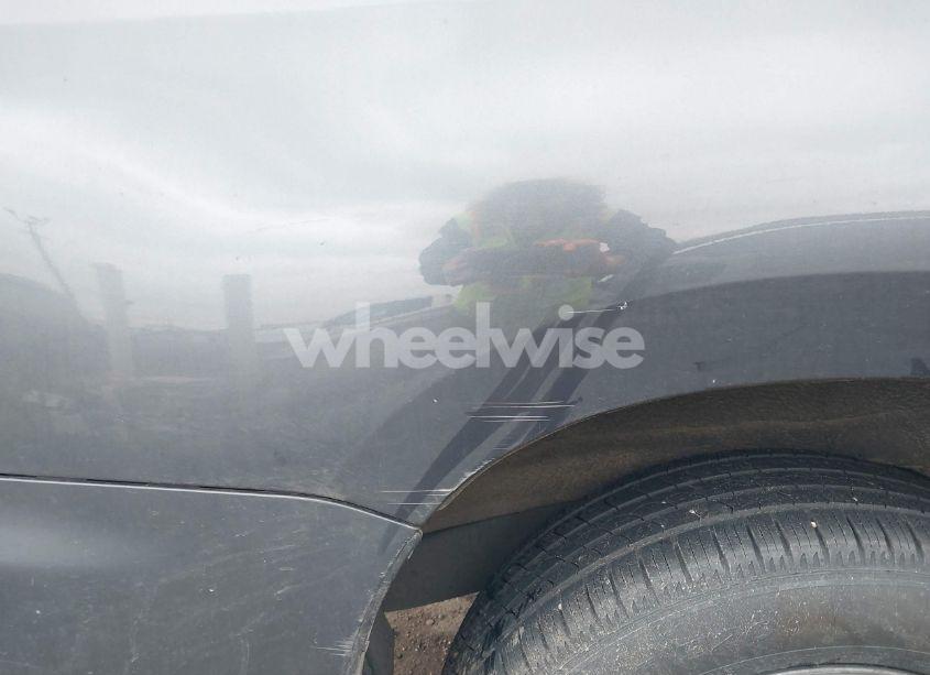 Photo 17 of 2010 Toyota Sequoia SR5 5.7L V8 (VIN 5TDBW5G16AS032243)