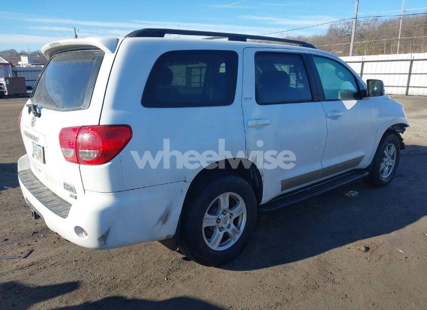 Photo 4 of 2013 Toyota Sequoia SR5 5.7L V8 (VIN 5TDBW5G17DS086641)