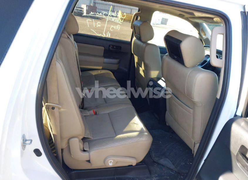 Photo 8 of 2013 Toyota Sequoia SR5 5.7L V8 (VIN 5TDBW5G17DS086641)