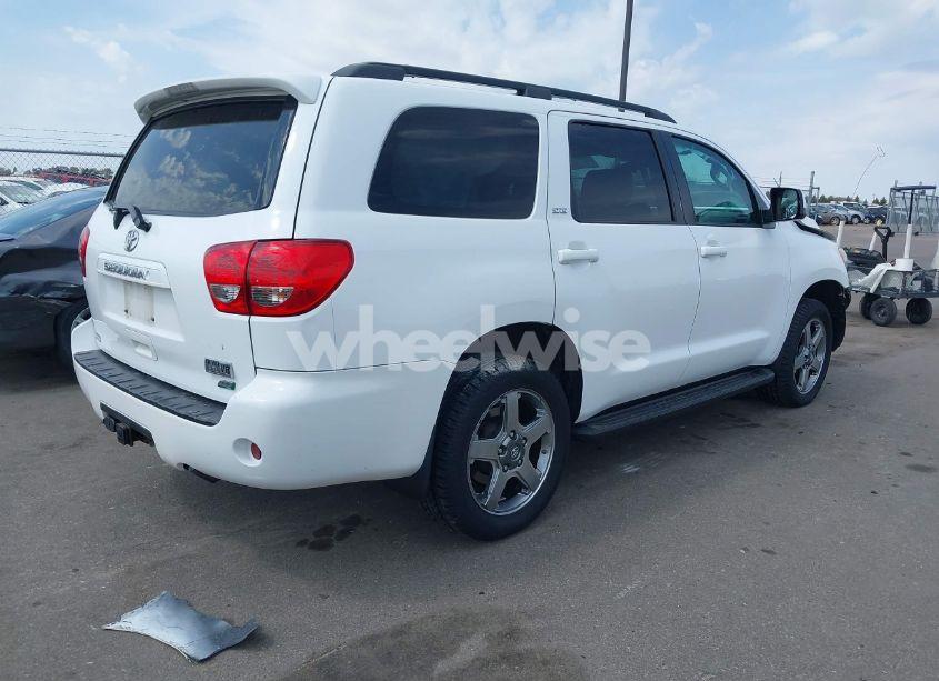 Photo 4 of 2013 Toyota Sequoia SR5 5.7L V8 (VIN 5TDBW5G18DS077639)