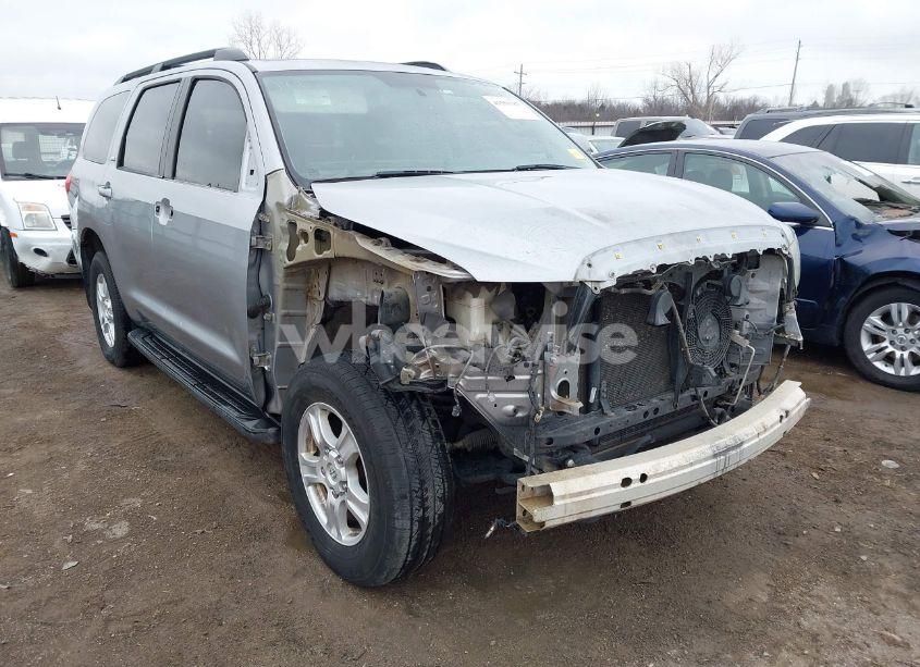 Photo 6 of 2013 Toyota Sequoia SR5 5.7L V8 (VIN 5TDBW5G1XDS078226)