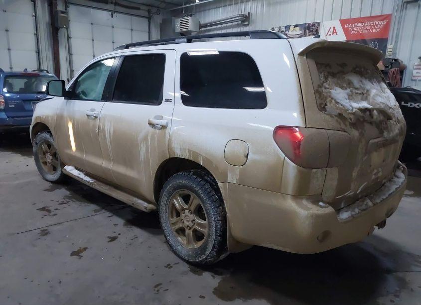 Photo 3 of 2014 Toyota Sequoia SR5 5.7L V8 (VIN 5TDBW5G1XES099790)