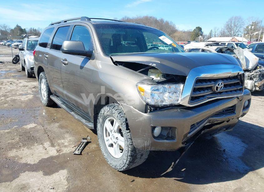 2010 Toyota Sequoia SR5 5.7L V8 (VIN 5TDBY5G10AS027095) main photo
