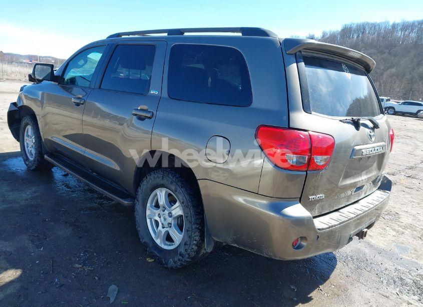 Photo 3 of 2010 Toyota Sequoia SR5 5.7L V8 (VIN 5TDBY5G10AS027095)