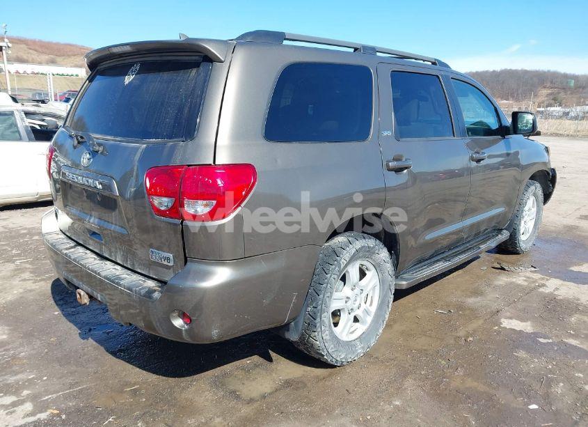Photo 4 of 2010 Toyota Sequoia SR5 5.7L V8 (VIN 5TDBY5G10AS027095)