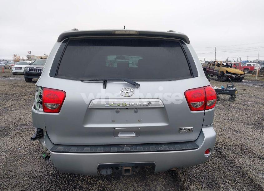 Photo 16 of 2016 Toyota Sequoia SR5 5.7L V8 (VIN 5TDBY5G11GS139445)