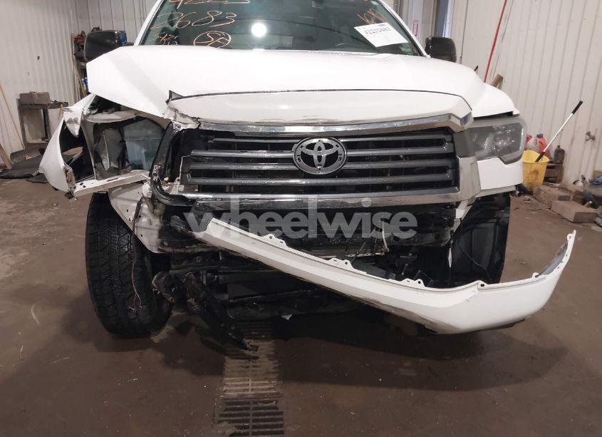 Photo 6 of 2020 Toyota Sequoia SR5 (VIN 5TDBY5G12LS177843)