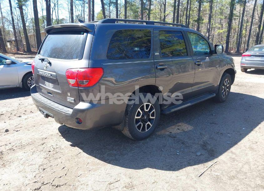 Photo 4 of 2011 Toyota Sequoia SR5 5.7L V8 (VIN 5TDBY5G18BS048424)