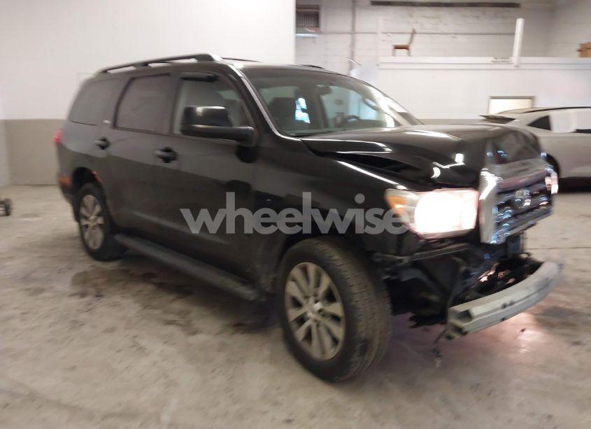 2011 Toyota Sequoia SR5 5.7L V8 (VIN 5TDBY5G19BS047363) main photo